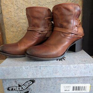 Freebird Casey Size 10